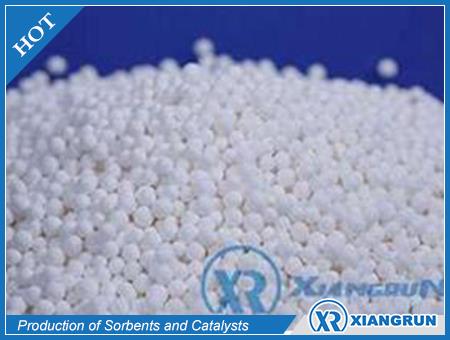 Aktivert Alumina for HCI ADSORPSJON